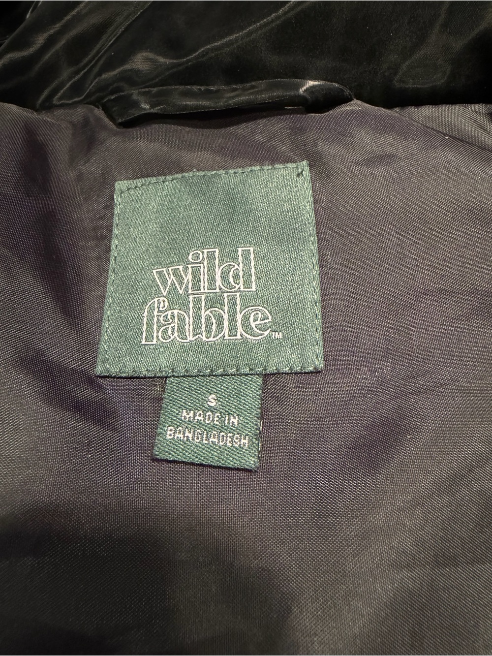 wild fable Shiny Black Puffer Vest - Picture 7 of 10